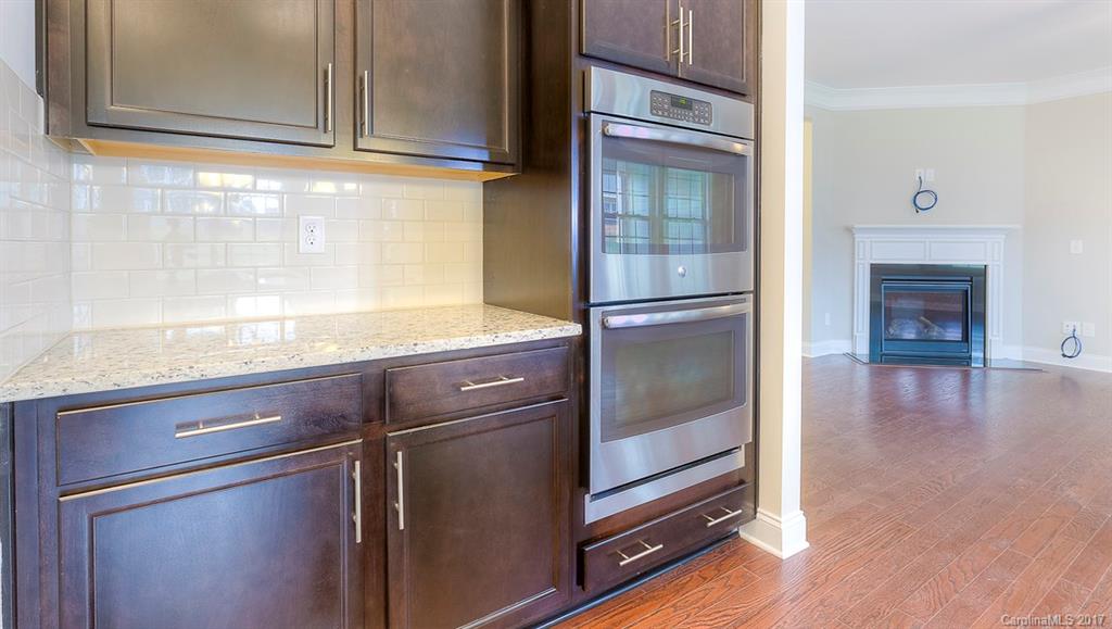 The Vineyards on Lake Wylie - Residential