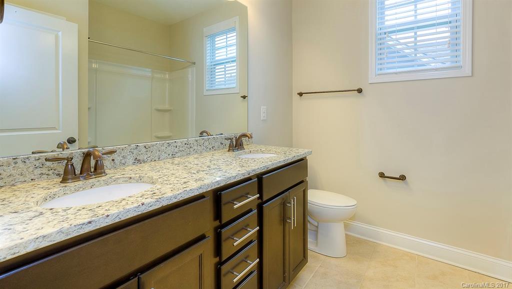 The Vineyards on Lake Wylie - Residential