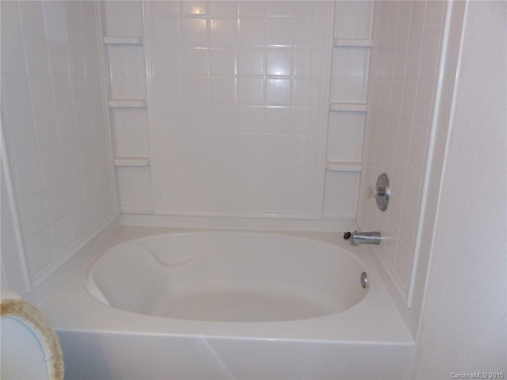 Kingstree - Residential Lease