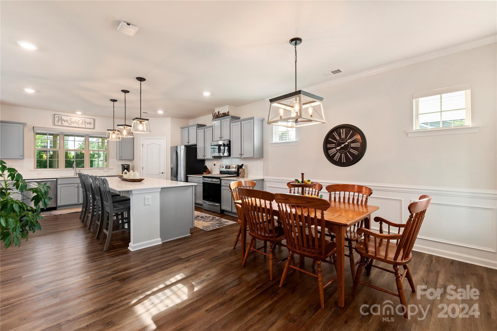 Tree Tops - Residential