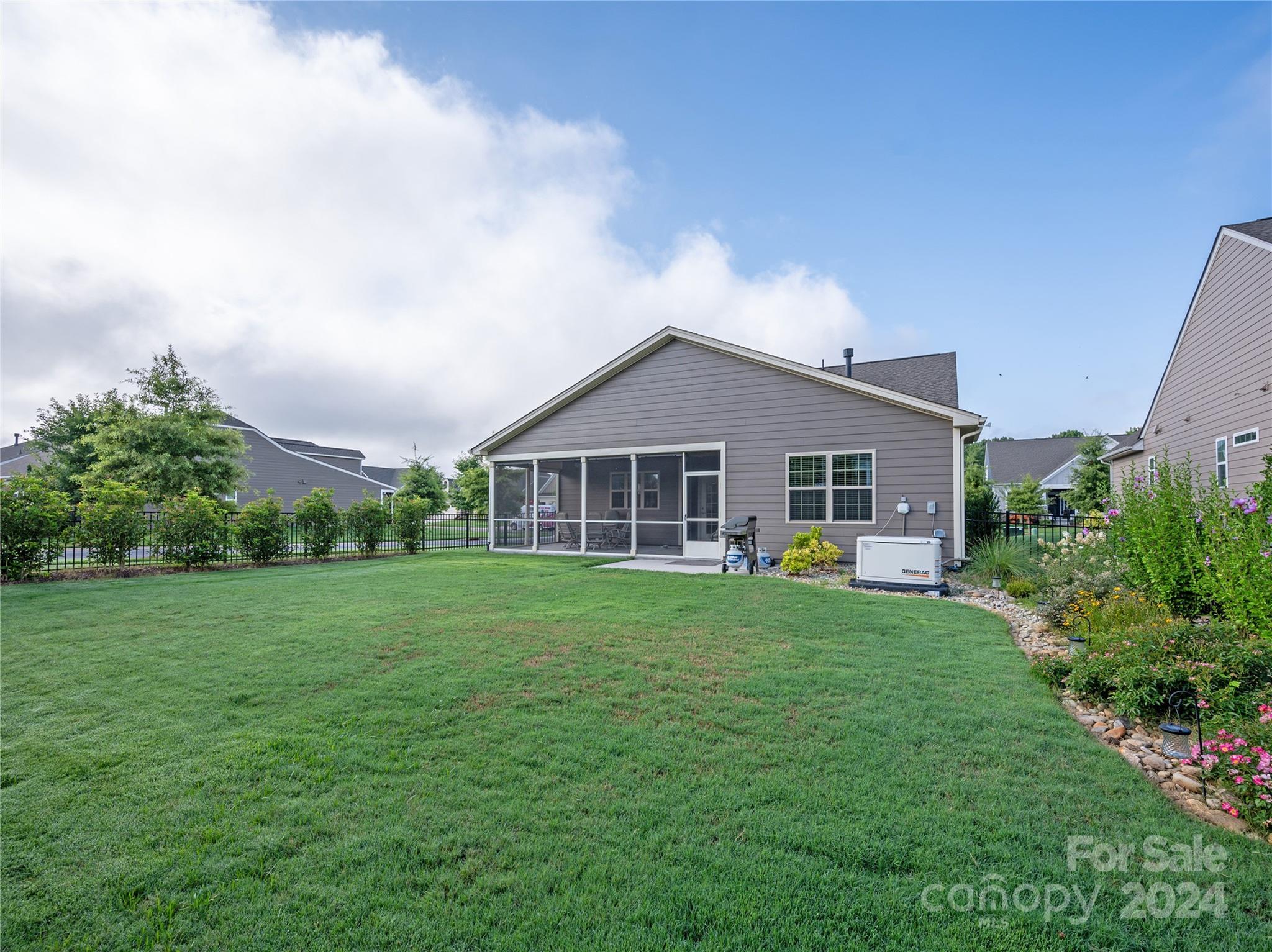 Tree Tops - Residential