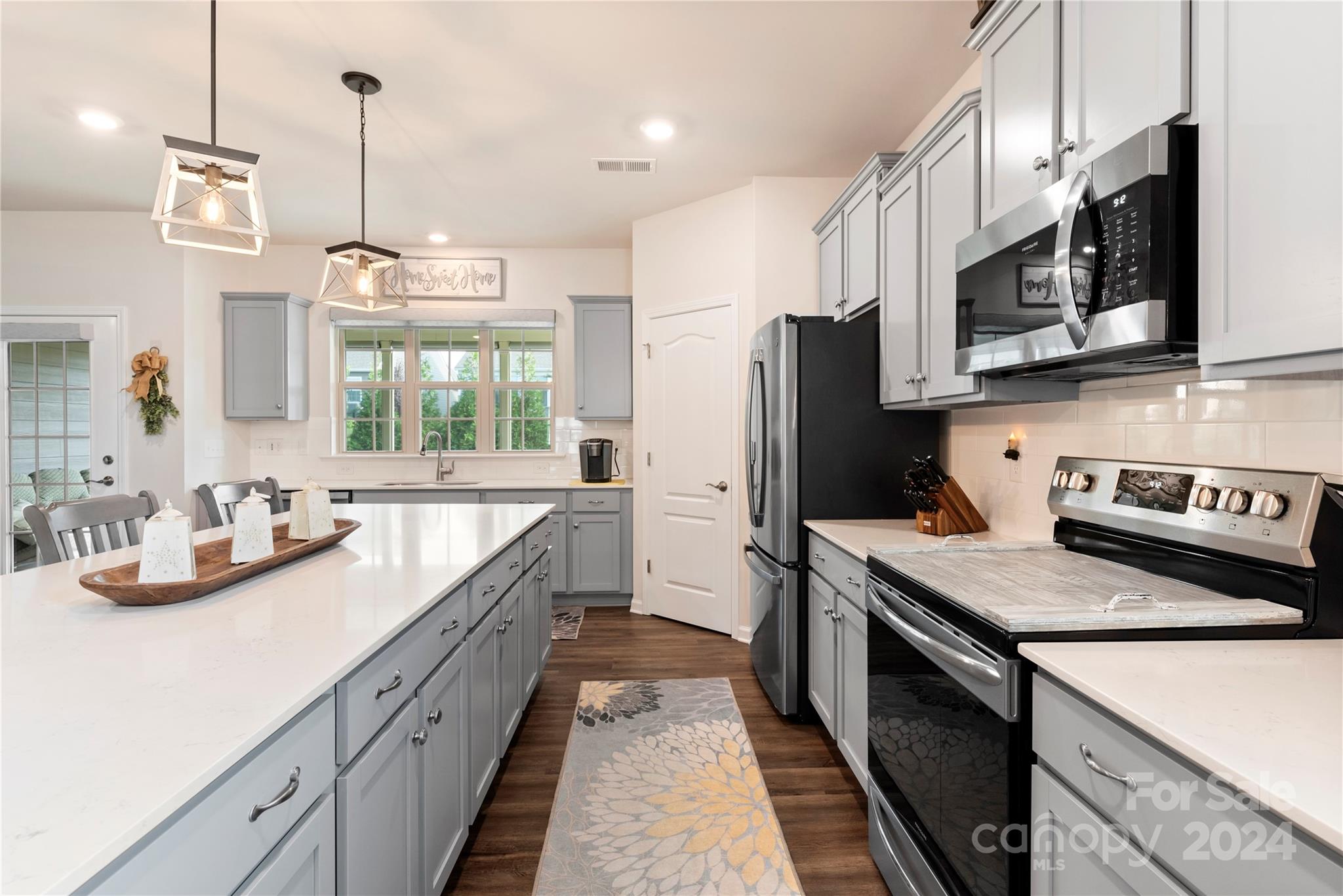 Tree Tops - Residential