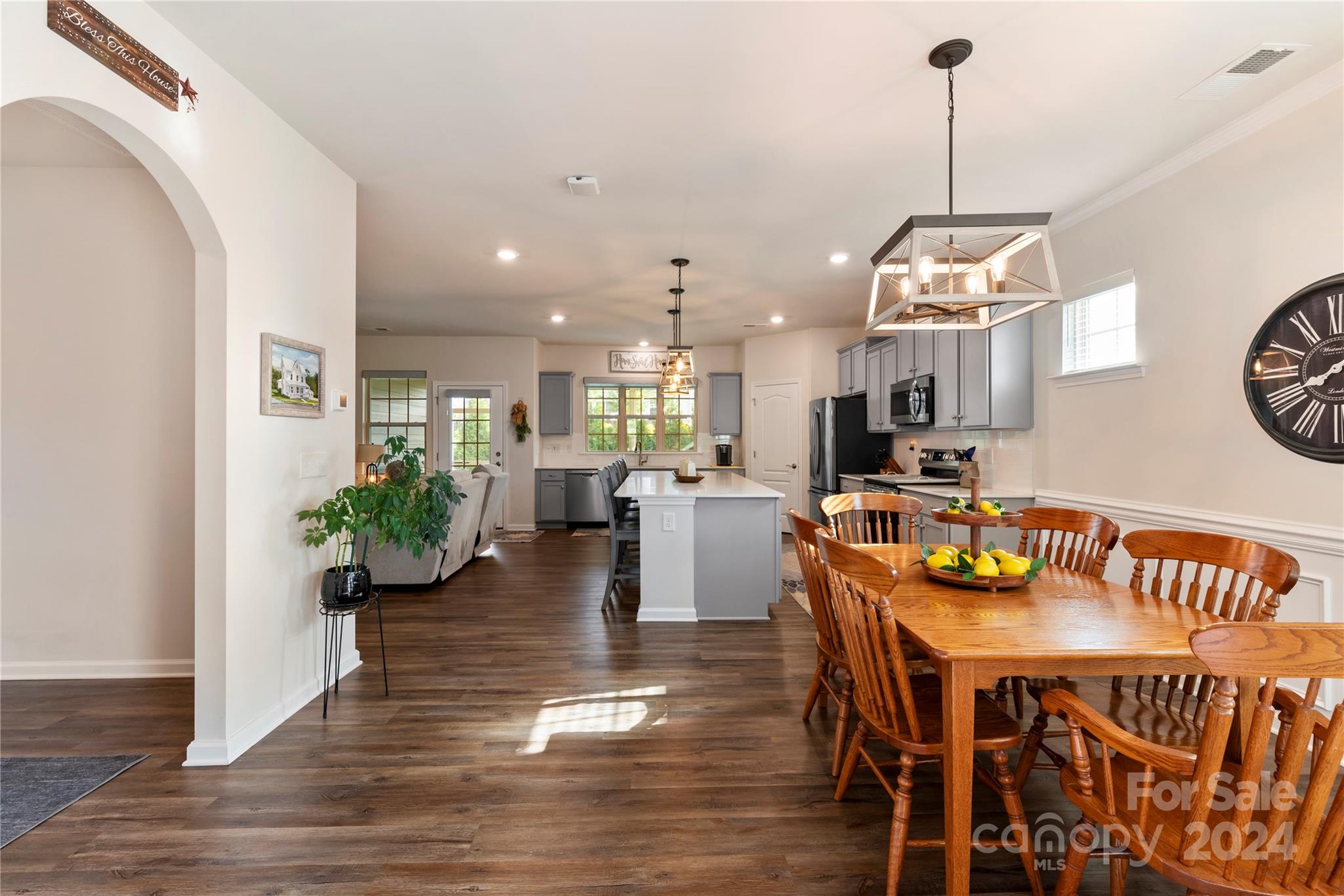 Tree Tops - Residential