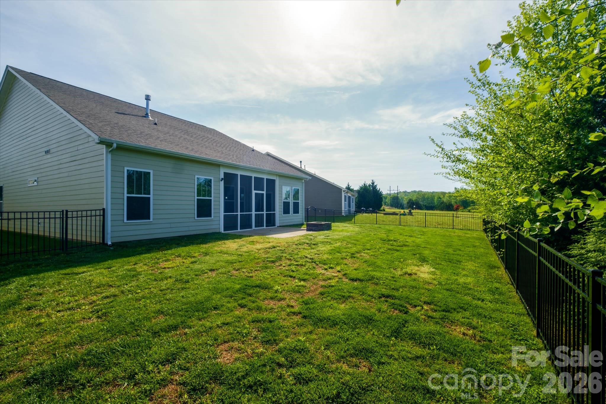 The Vineyards on Lake Wylie - Residential