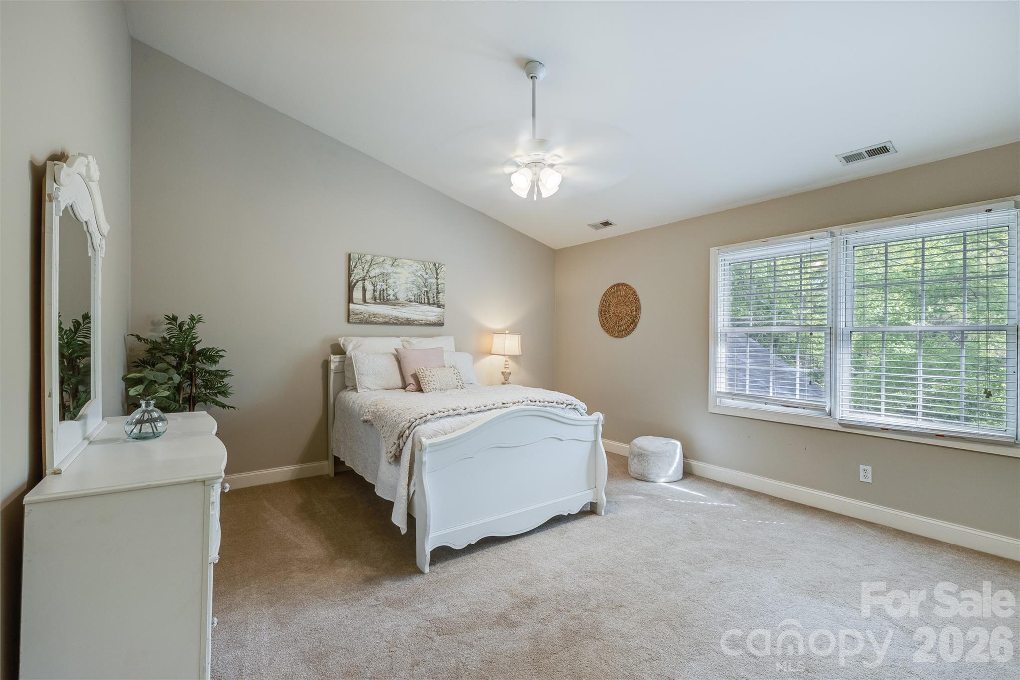 Pinsto Forest - Residential