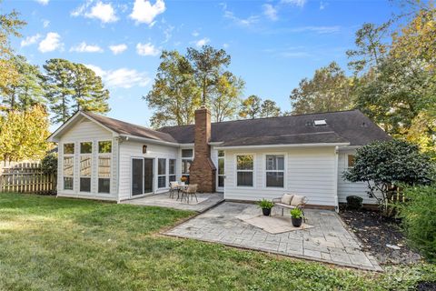 3705 Armitage Drive Charlotte NC 28269