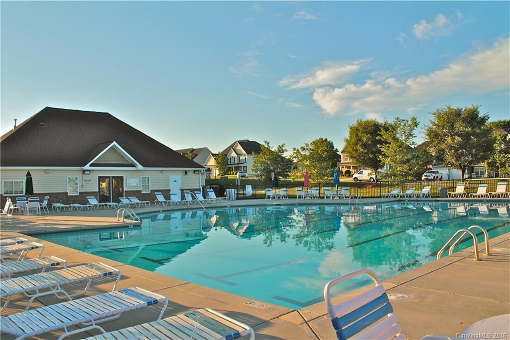 Curtis Pond - Residential