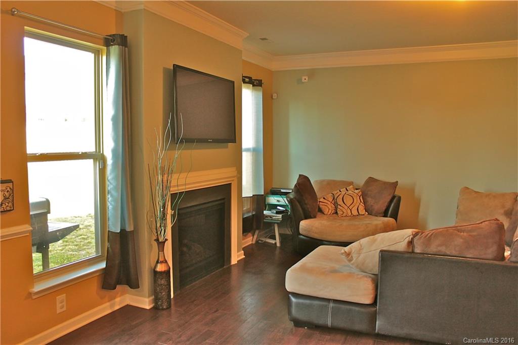 Curtis Pond - Residential