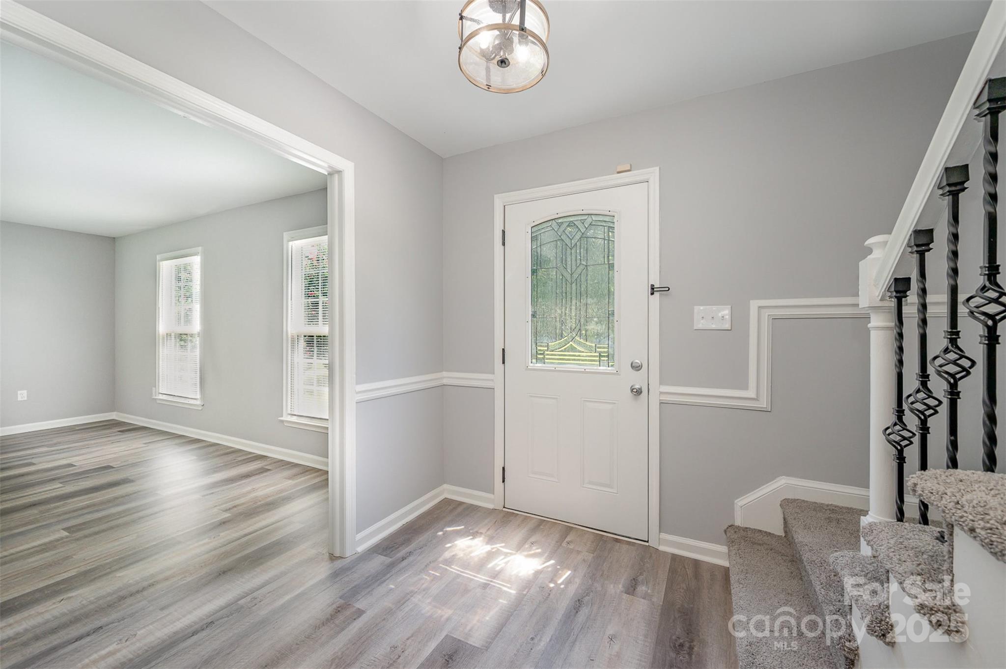 5915 Bluebonnet Road