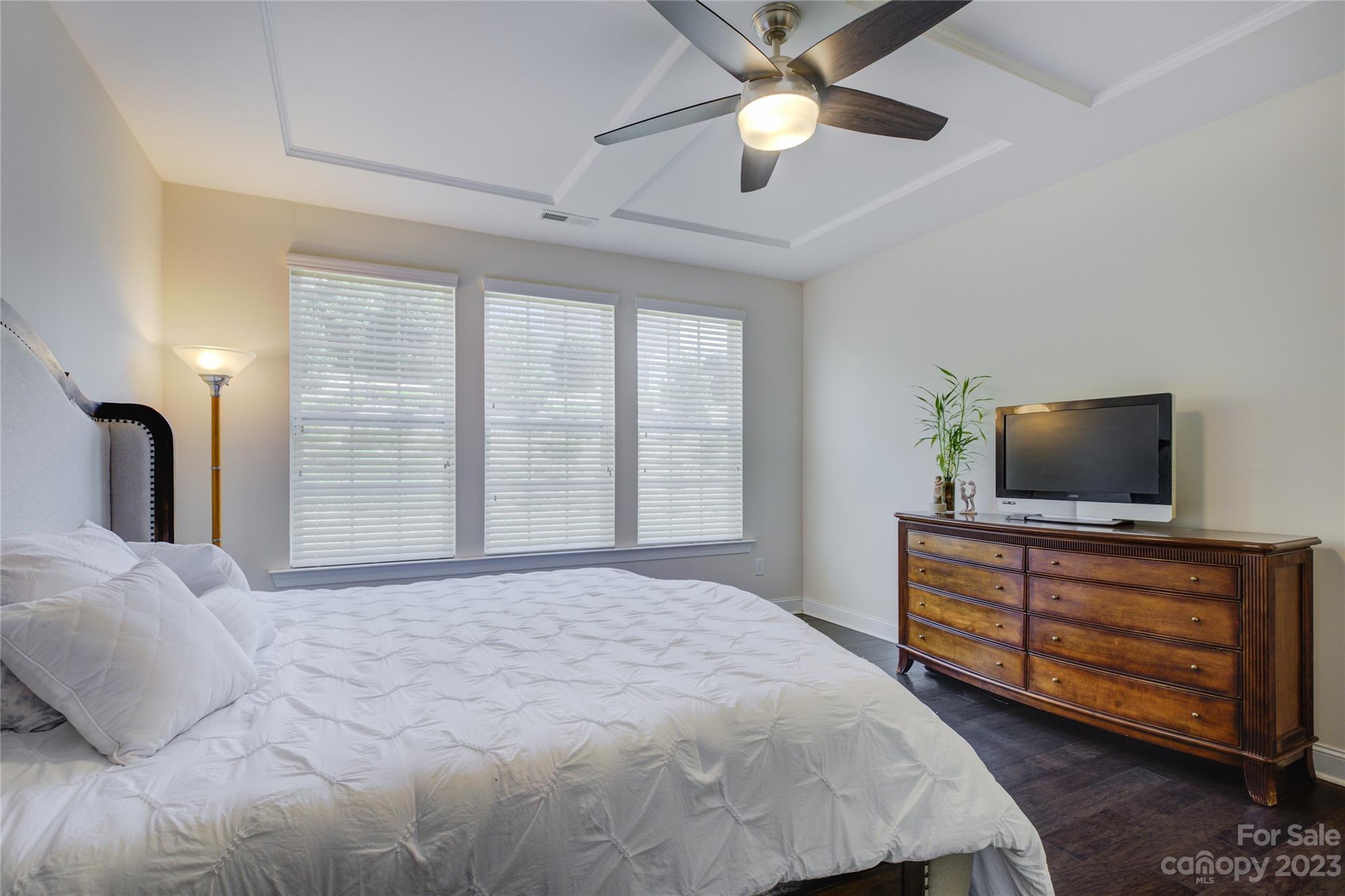 The Palisades - Residential