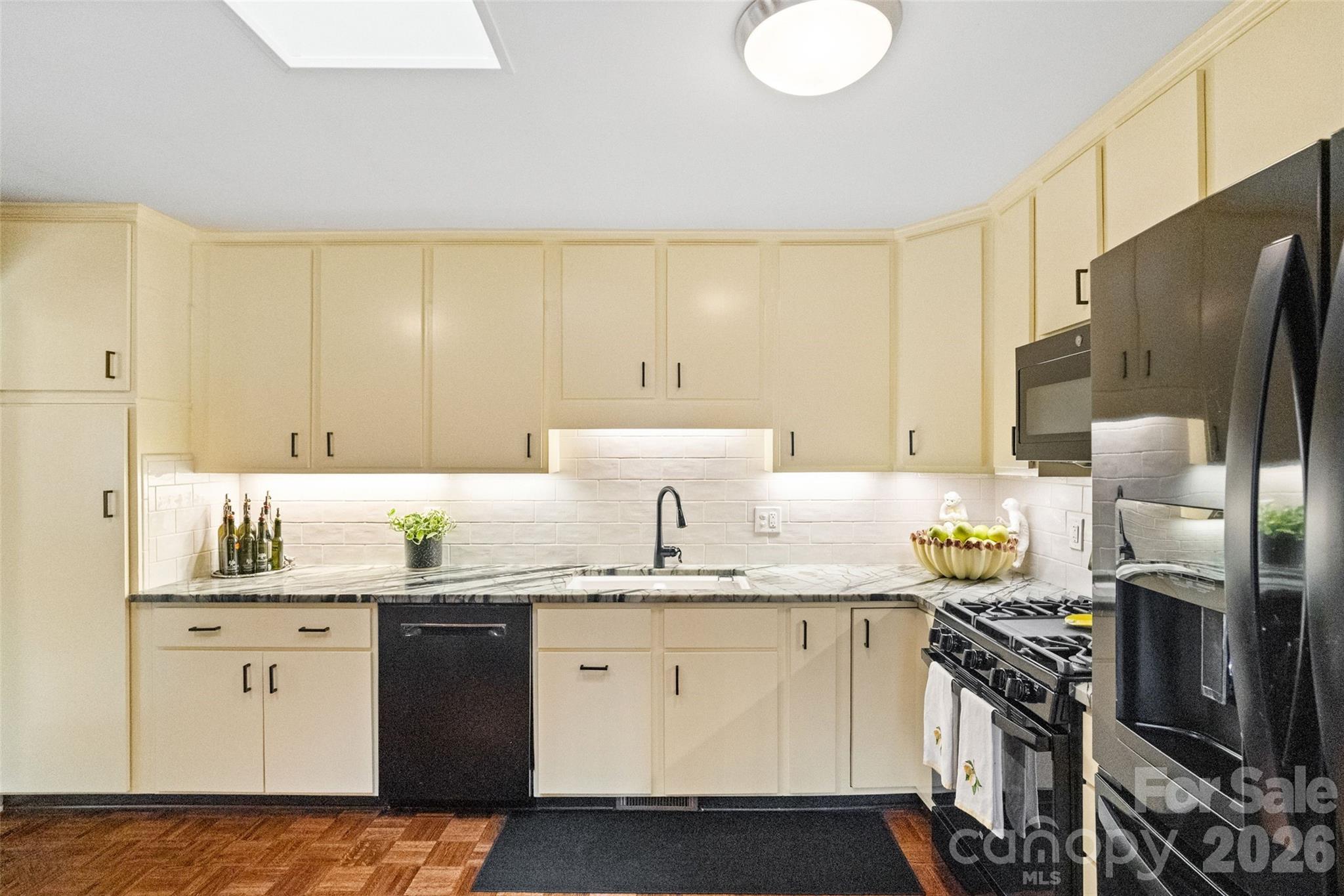 Cross Creek - Residential