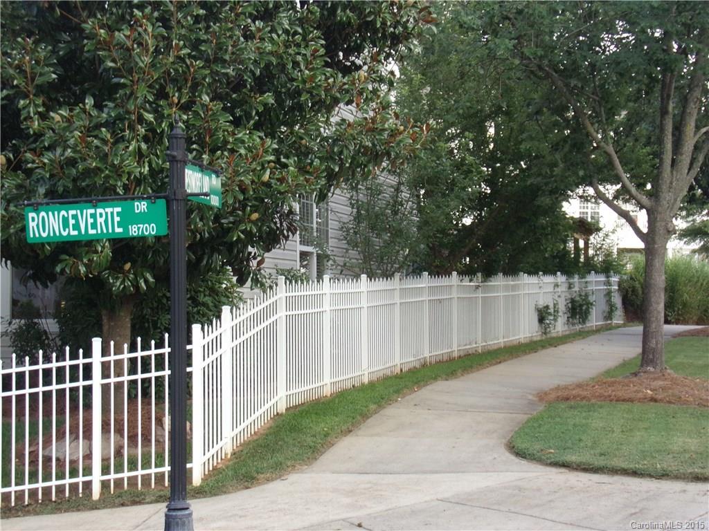 Oakhurst - Residential