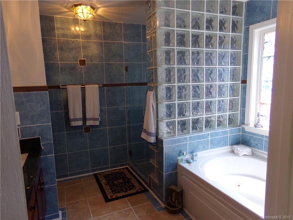 Oakhurst - Residential