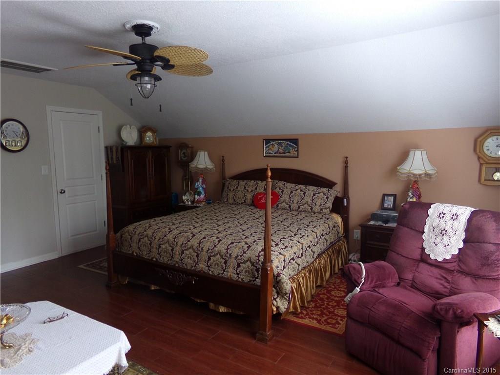 Oakhurst - Residential