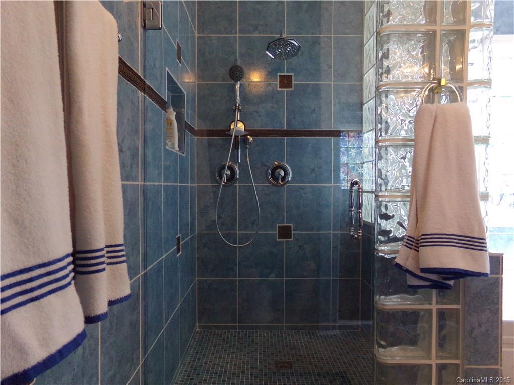 Oakhurst - Residential