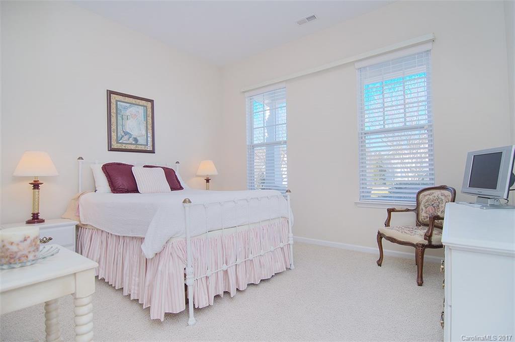 Tega Cay - Residential