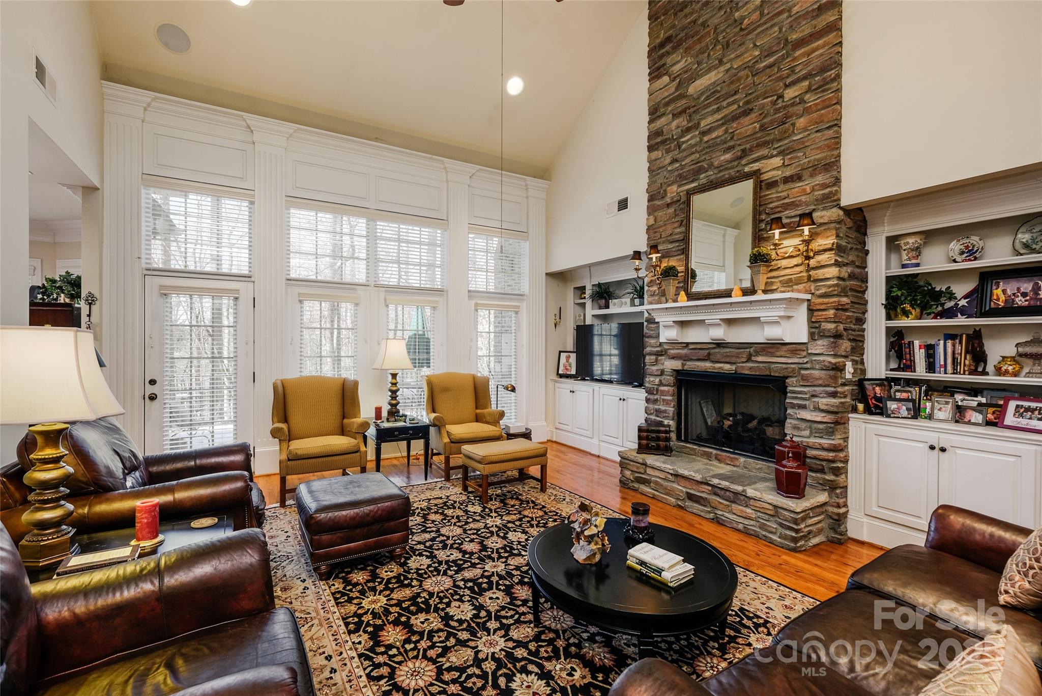 Casabella - Residential