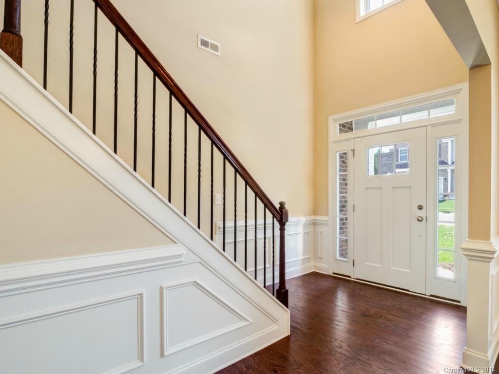 Lakebridge - Residential