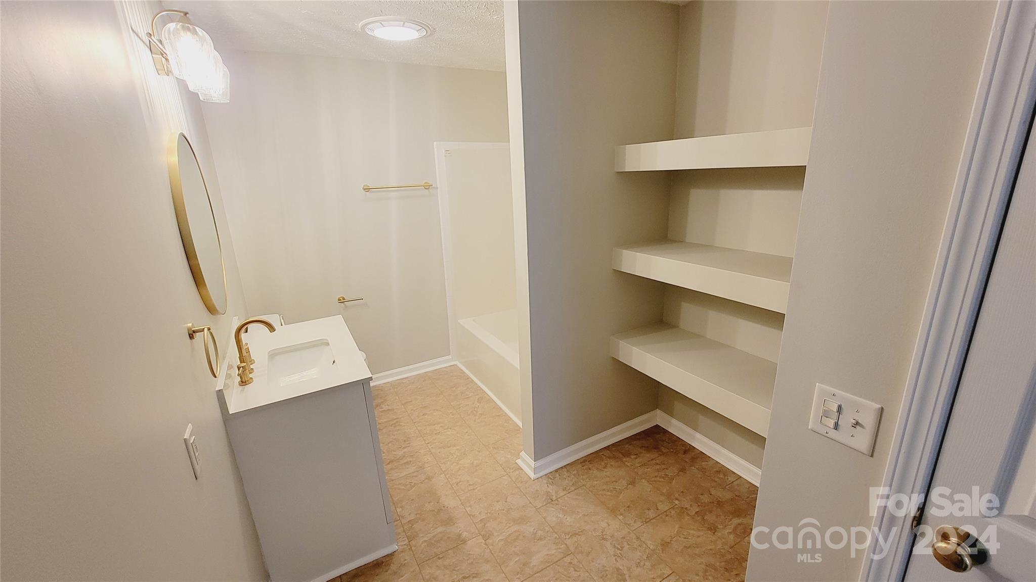 Oak Terrace - Residential