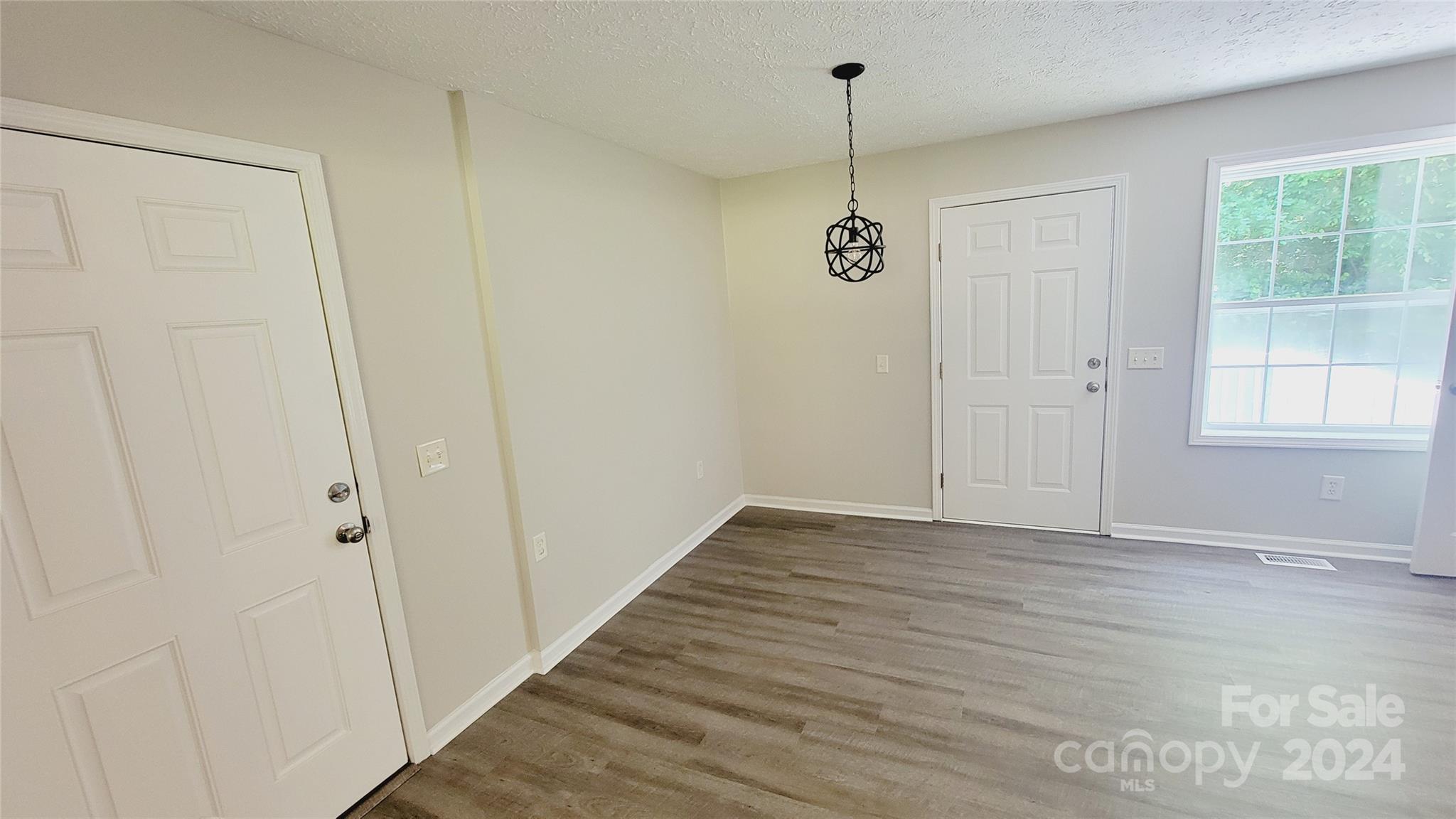 Oak Terrace - Residential