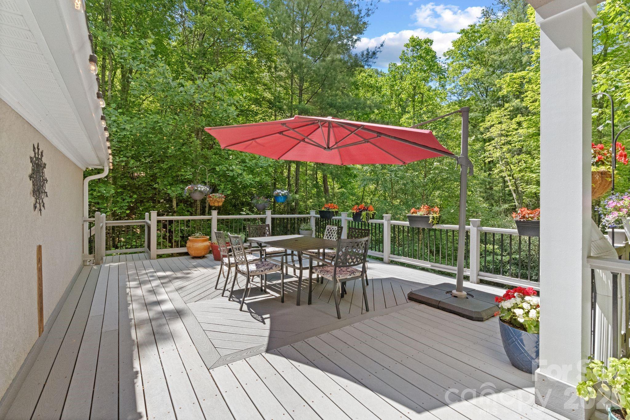 Biltmore Lake, North Carolina, 28715, United States, 5 Bedrooms Bedrooms, ,4 BathroomsBathrooms,Residential,Pending,2052067