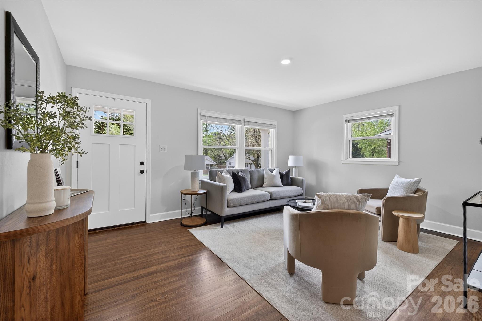 1521 Starbrook Drive