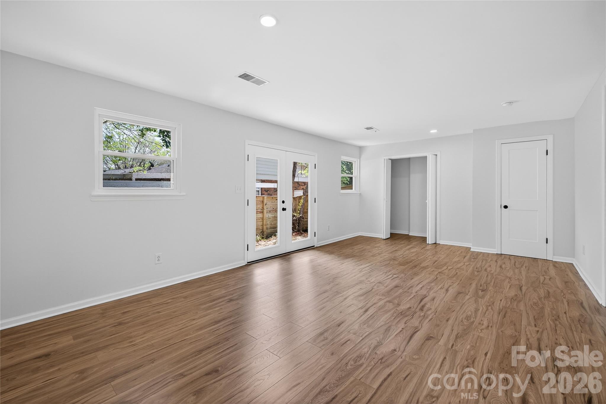 Starmount - Residential