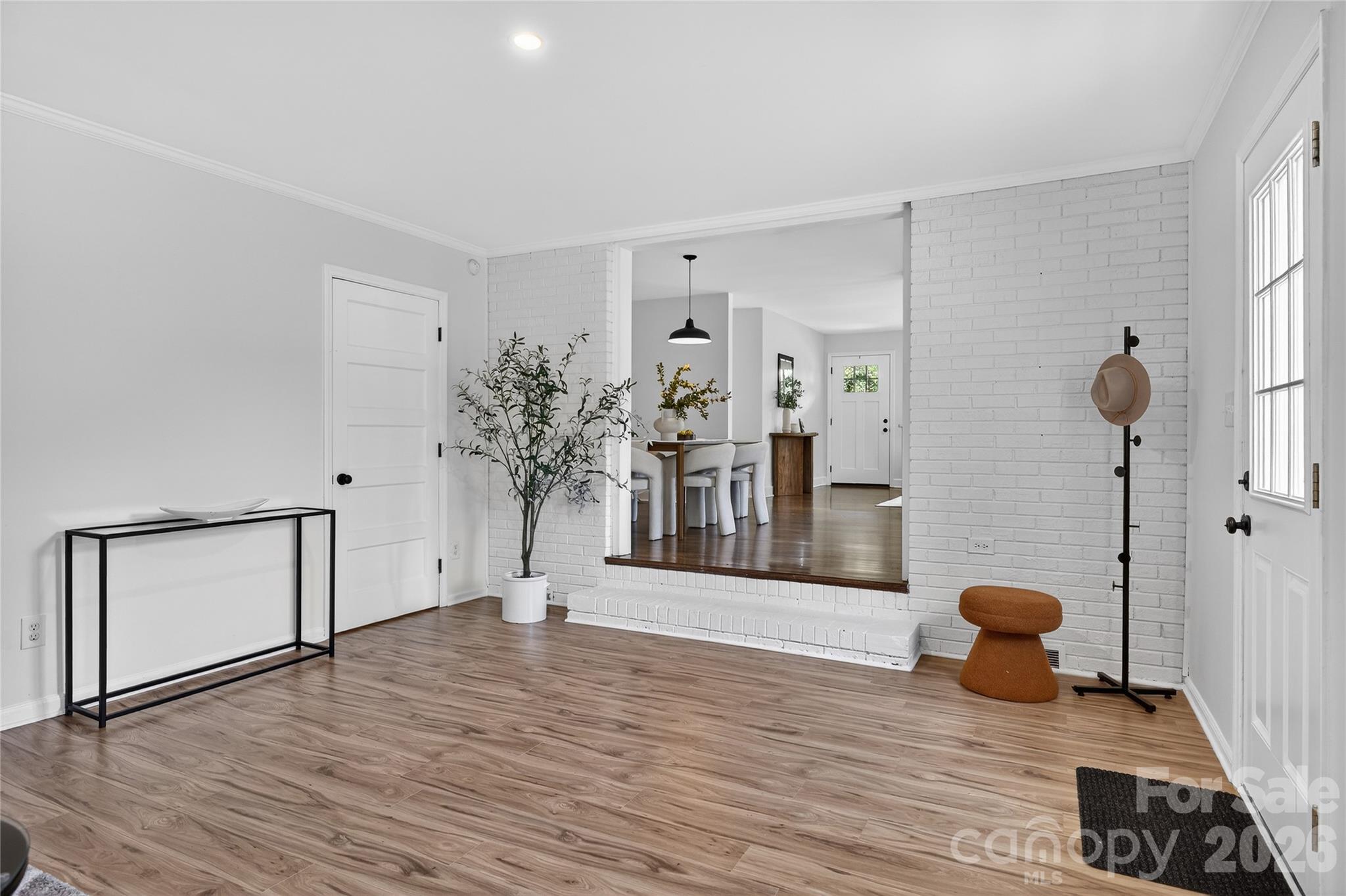 Starmount - Residential