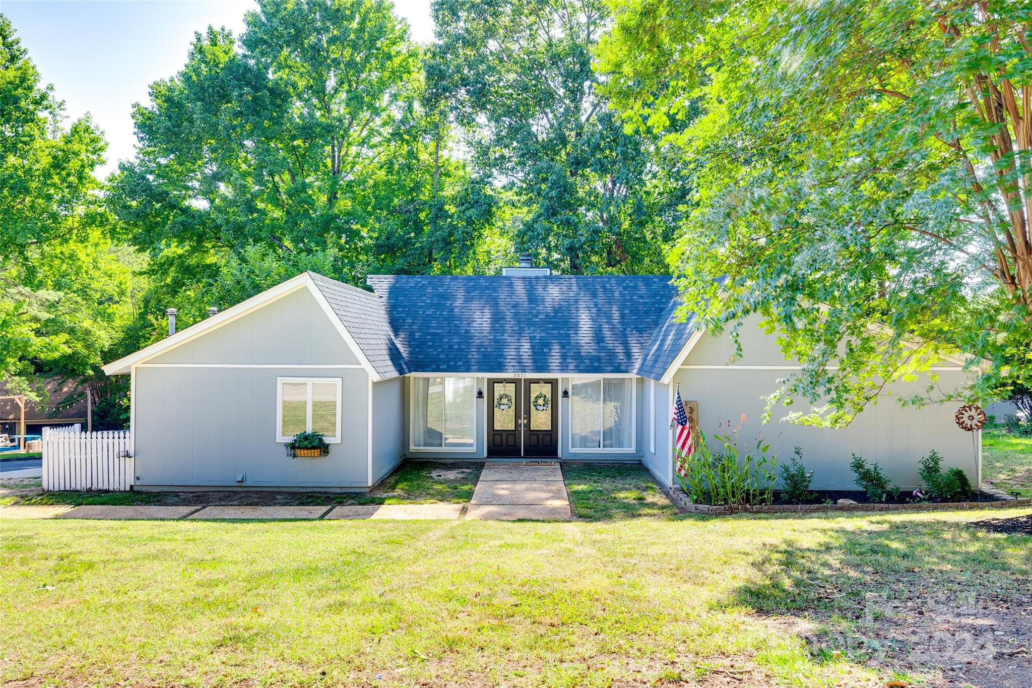 Tega Cay - Residential
