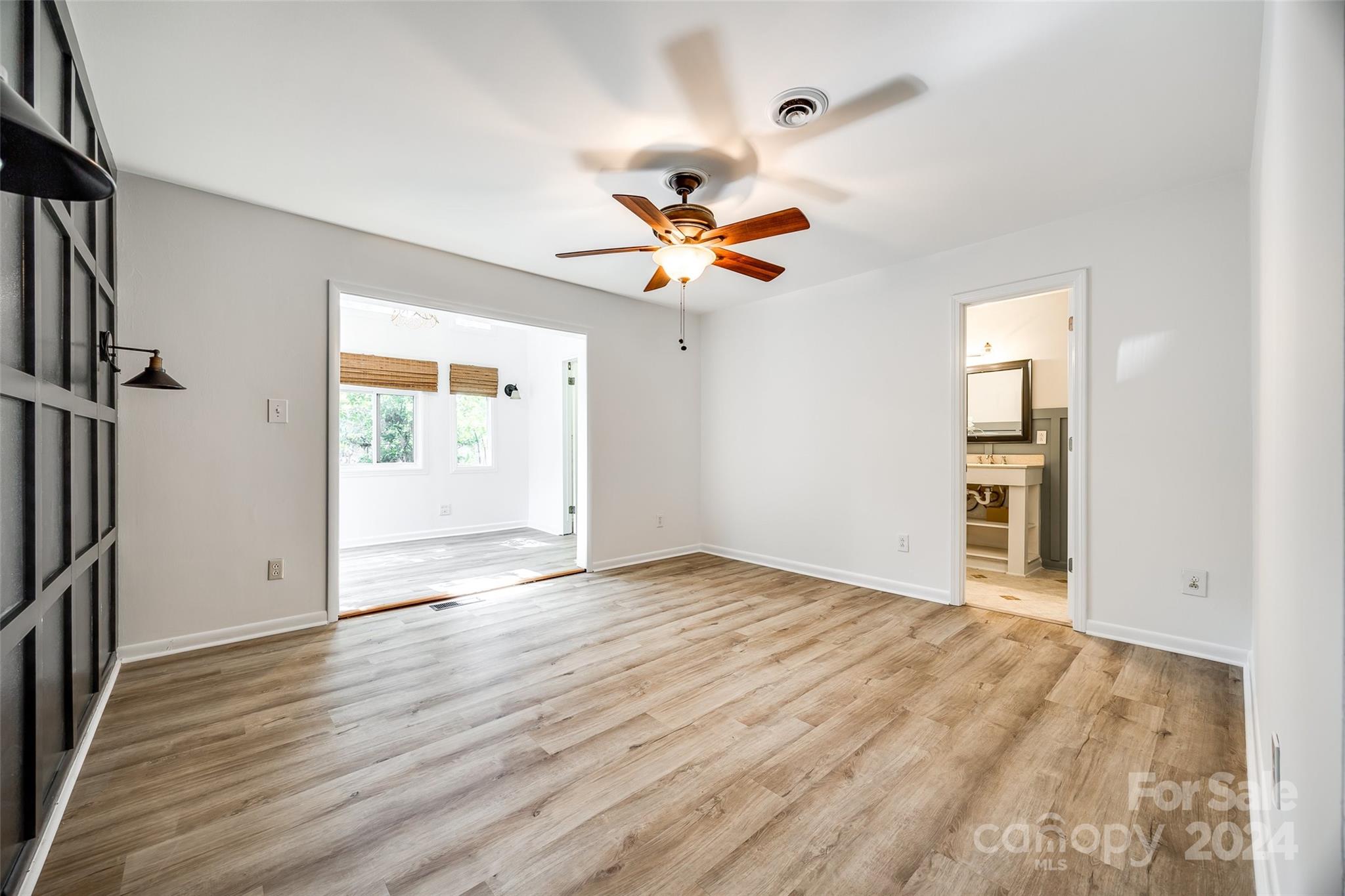 Tega Cay - Residential