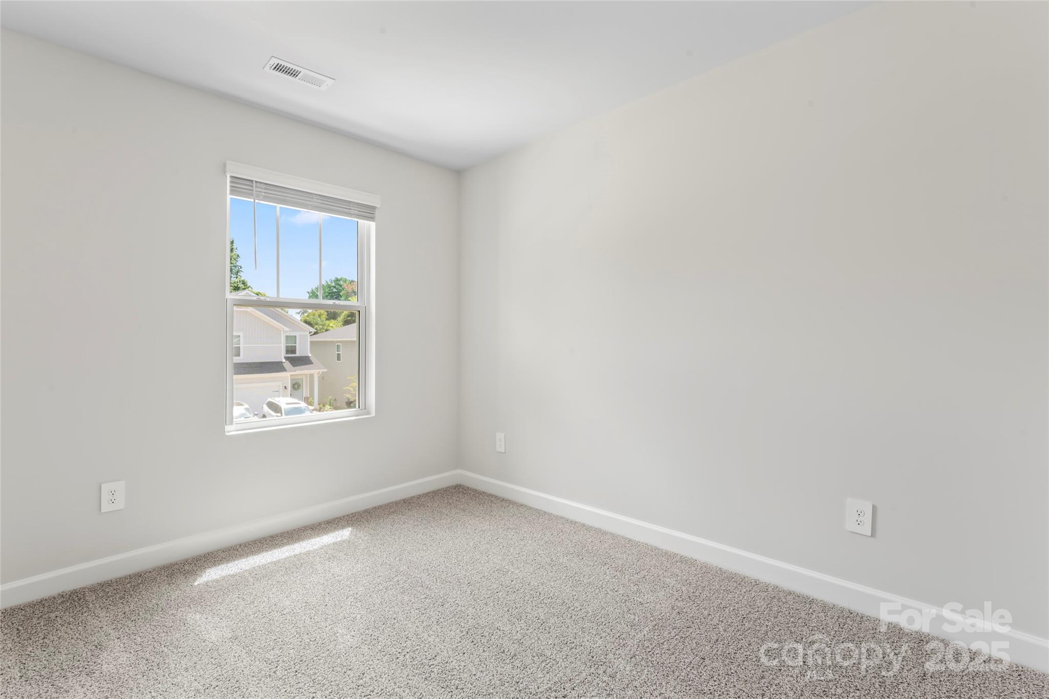 Henderson Manor - Residential