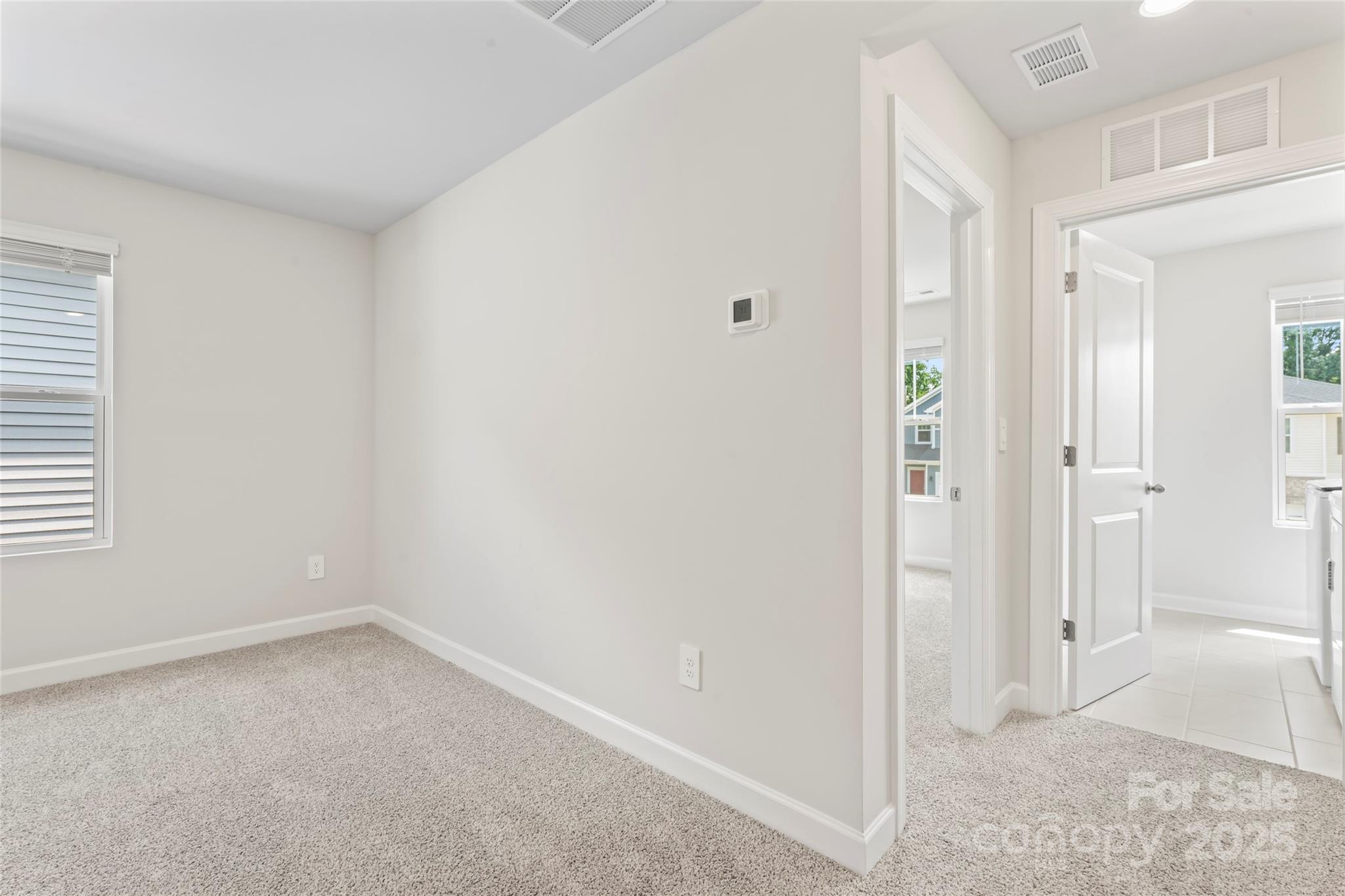 Henderson Manor - Residential