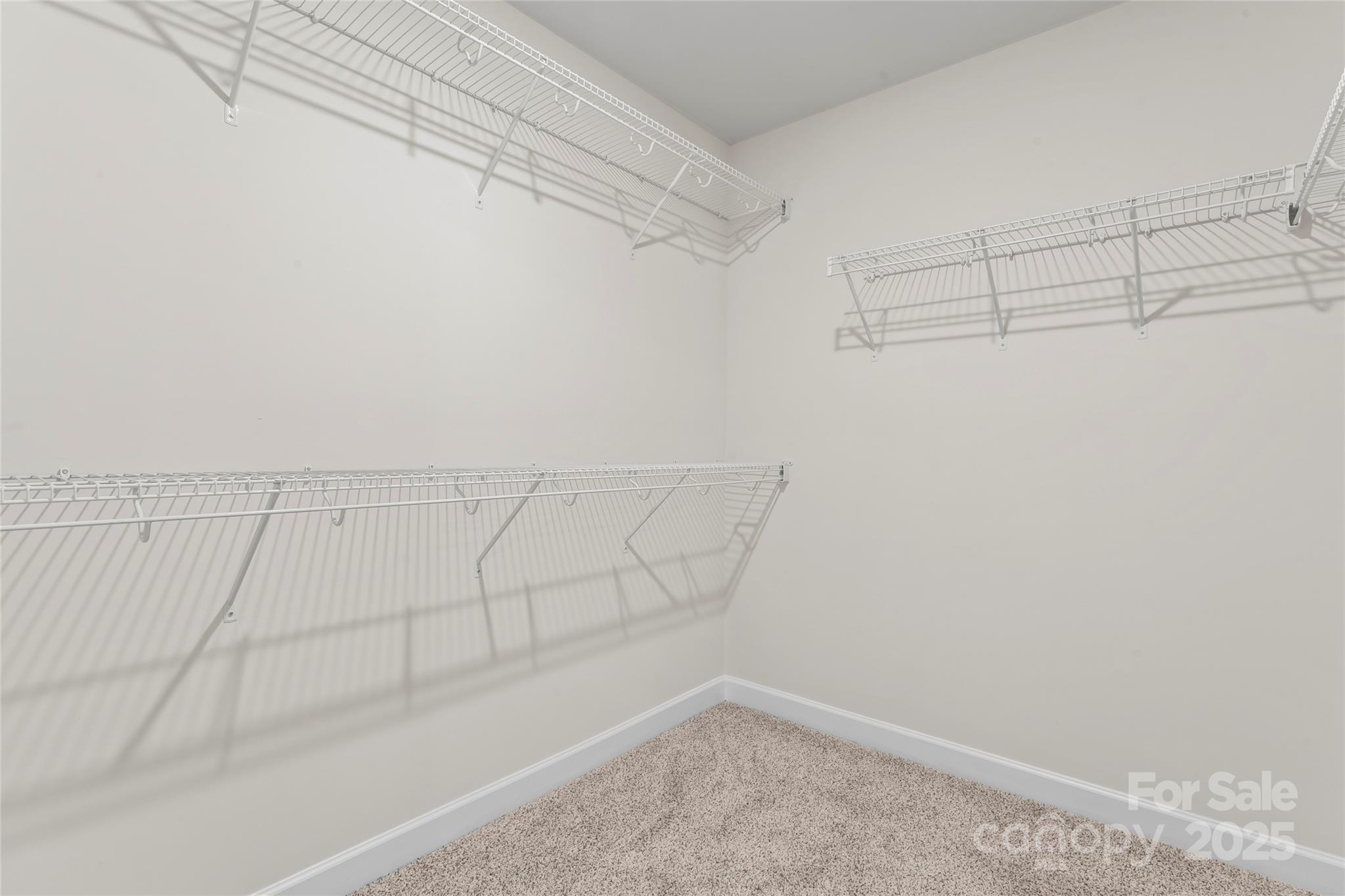 Henderson Manor - Residential