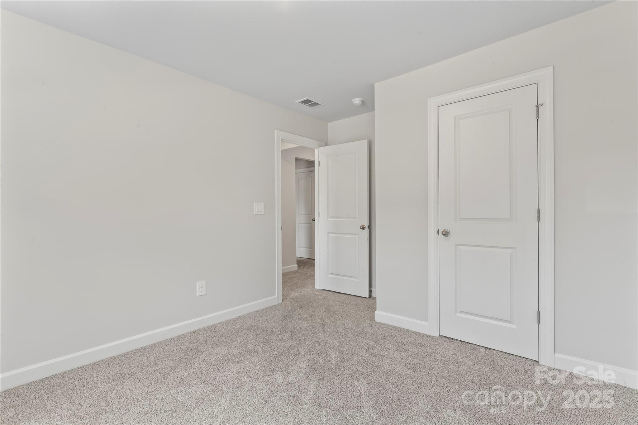 Henderson Manor - Residential