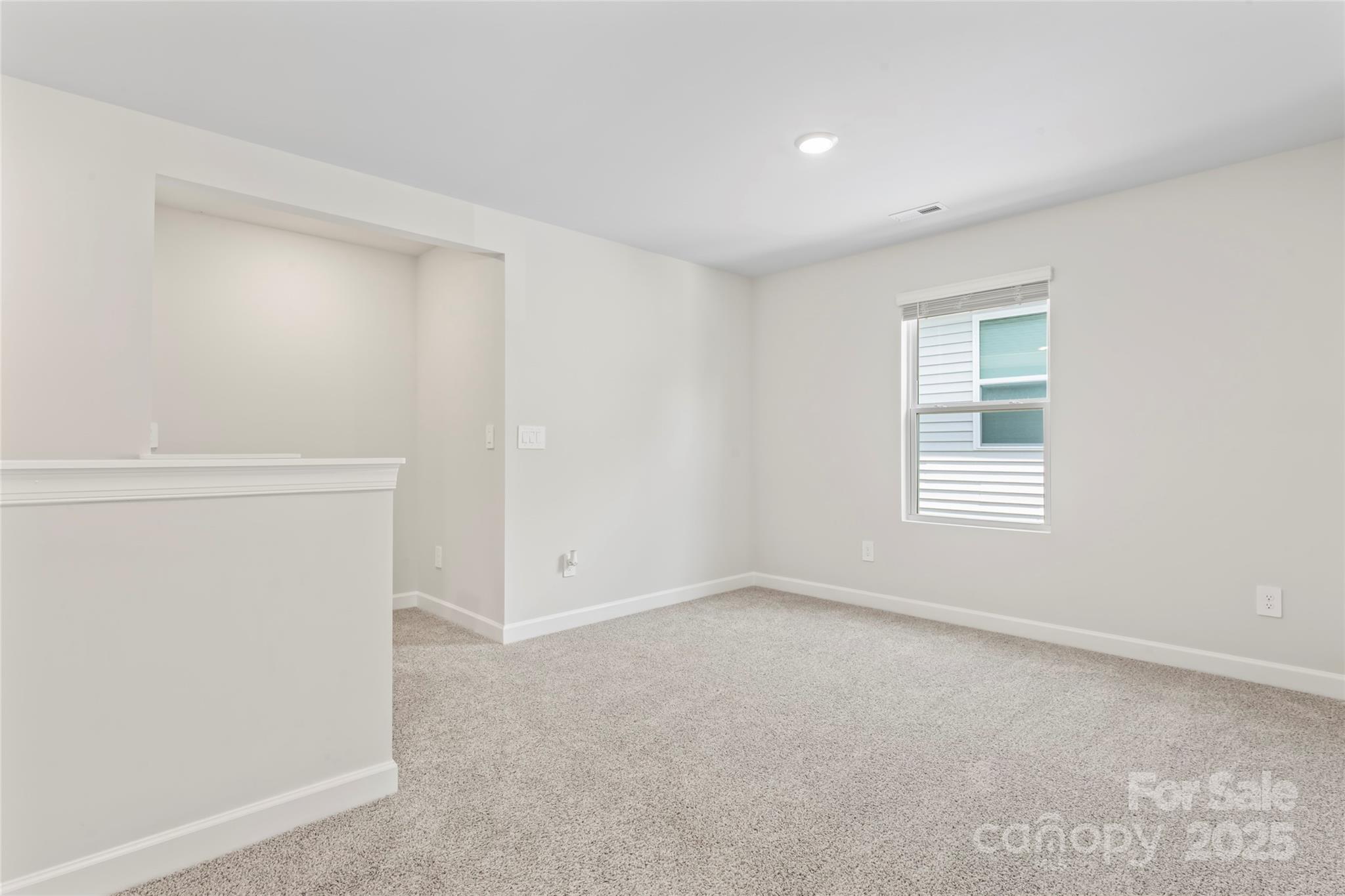 Henderson Manor - Residential