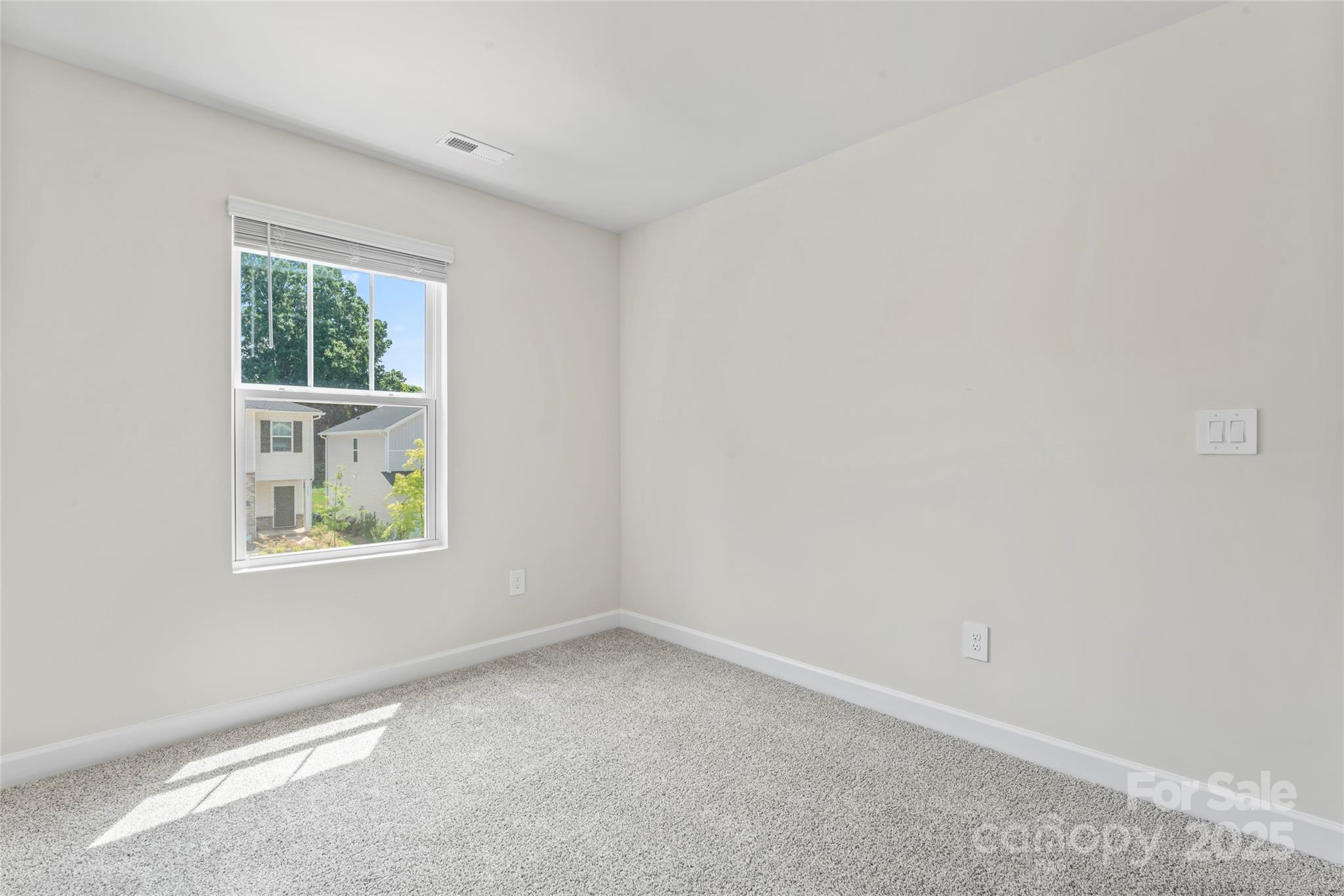 Henderson Manor - Residential