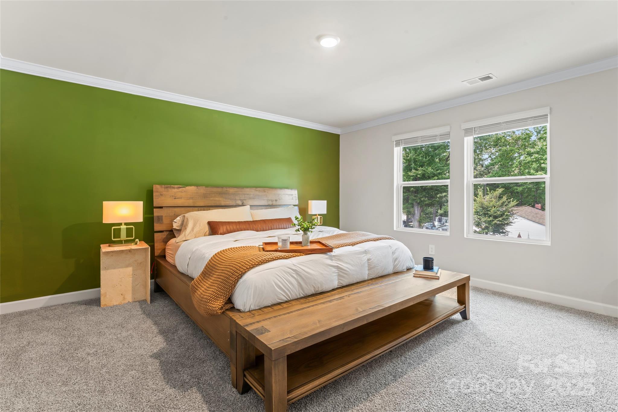 Henderson Manor - Residential