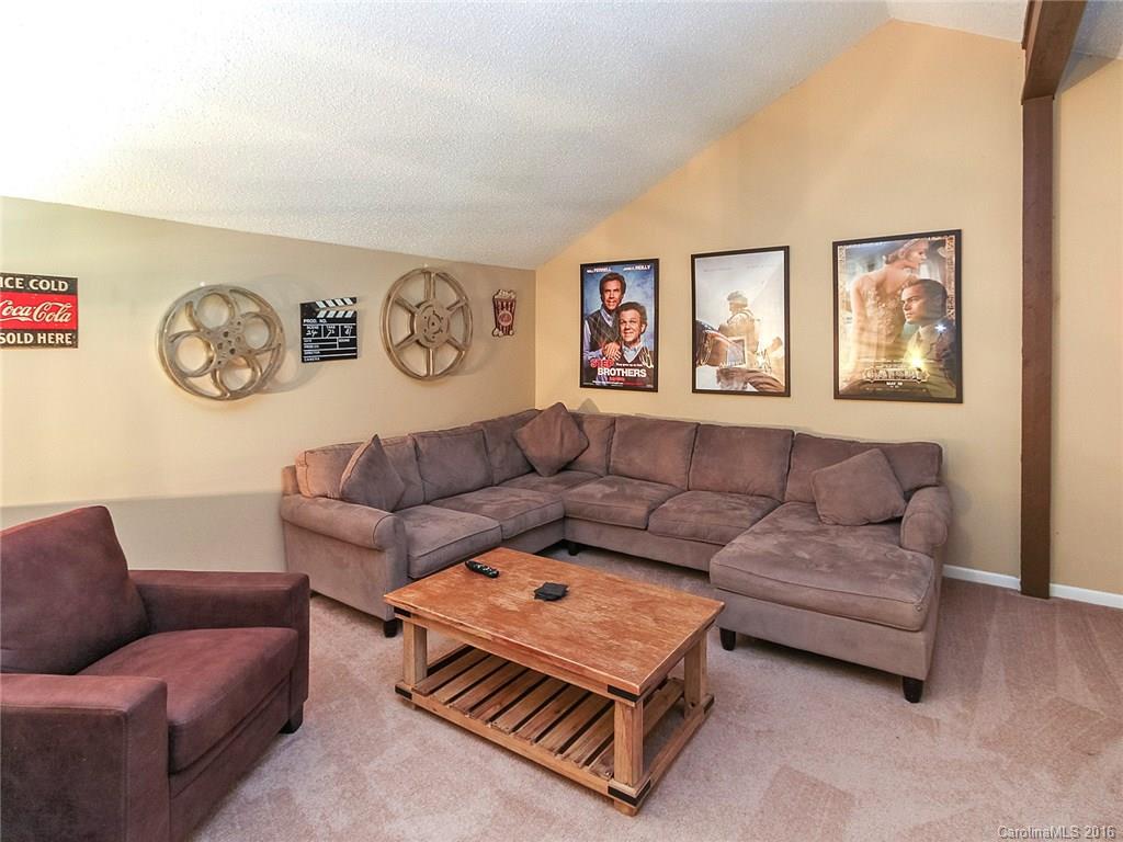 River Hills - Residential