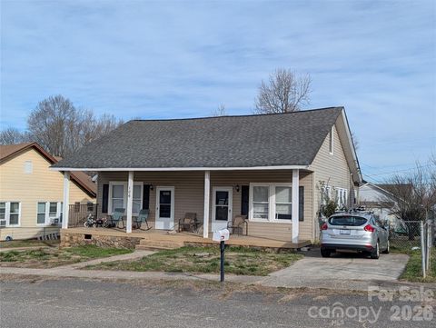 Photo of 106 E Spencer Avenue, Gastonia, NC 28054 (MLS # 4349352)