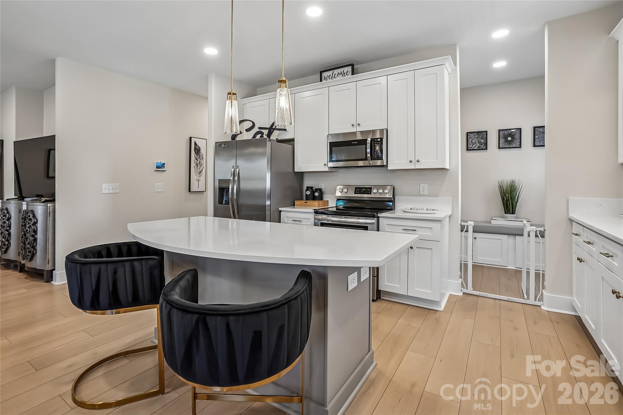 1709 N New Hope Road