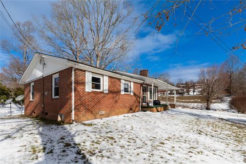 A home in Spruce Pine