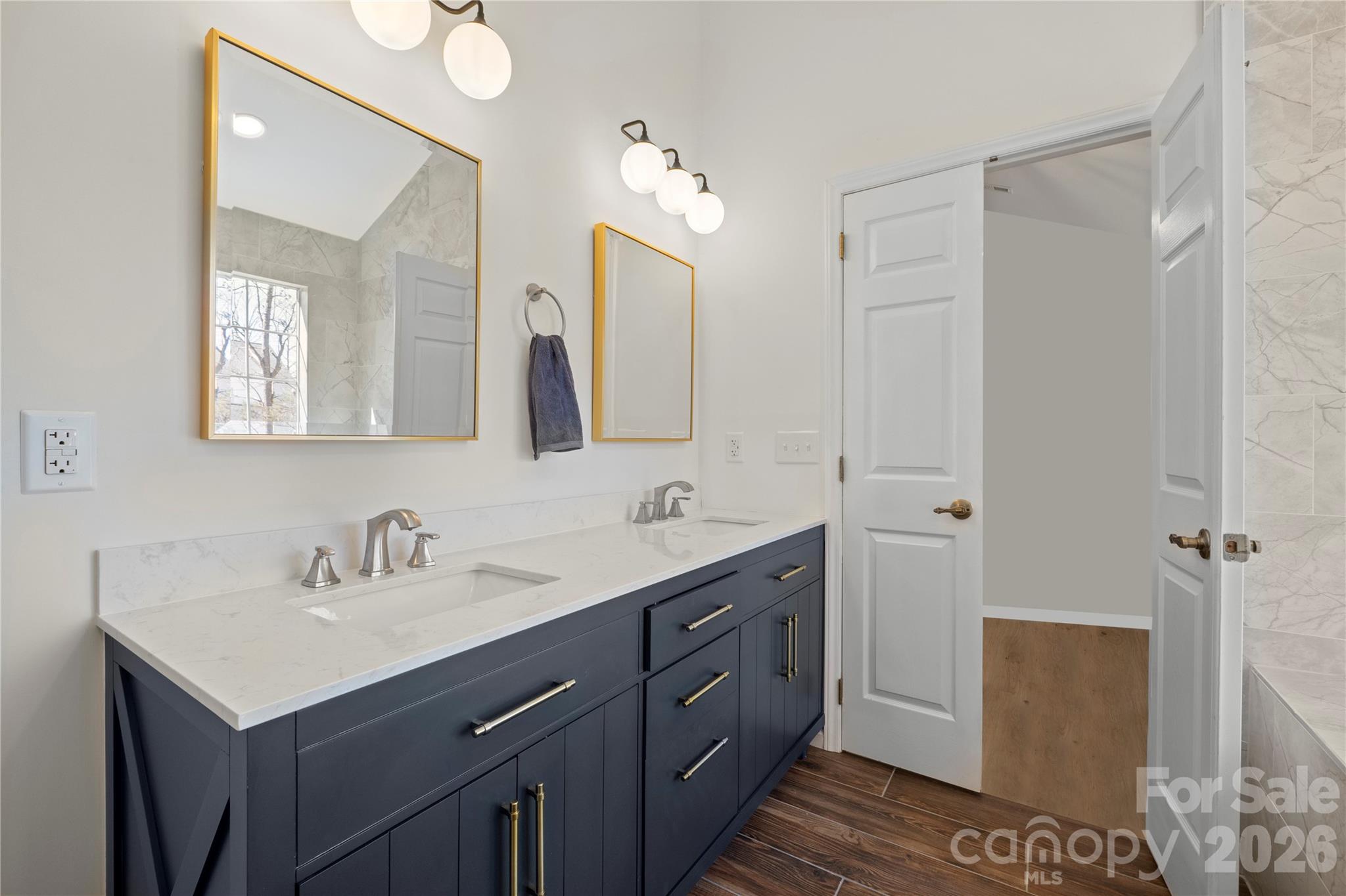 Thornhill - Residential