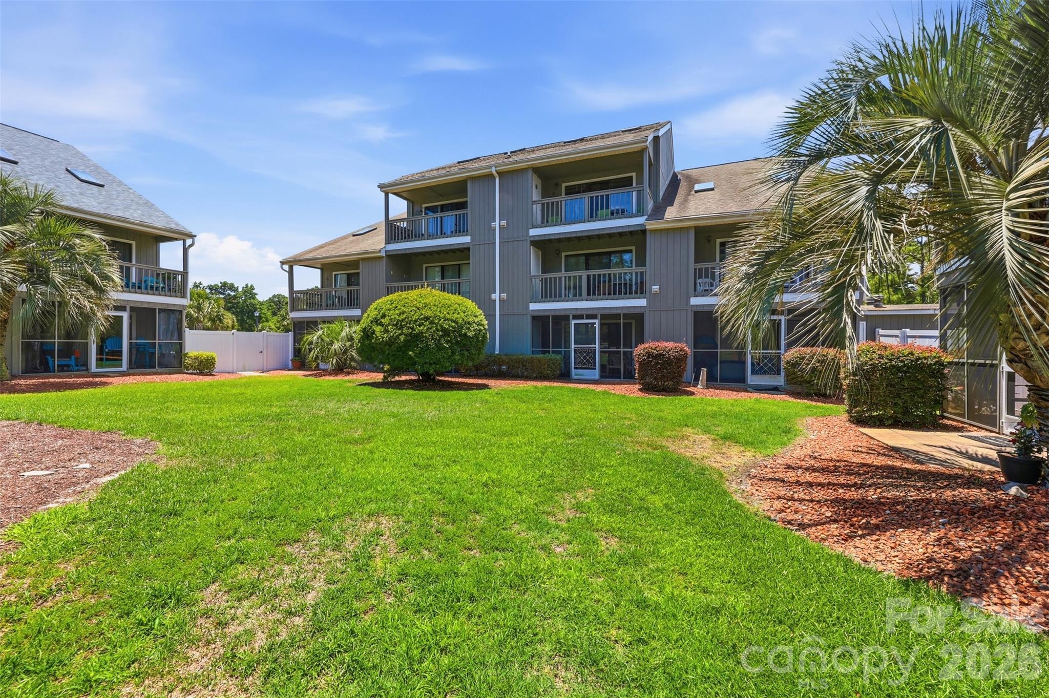 1890 Auburn Lane 31-F