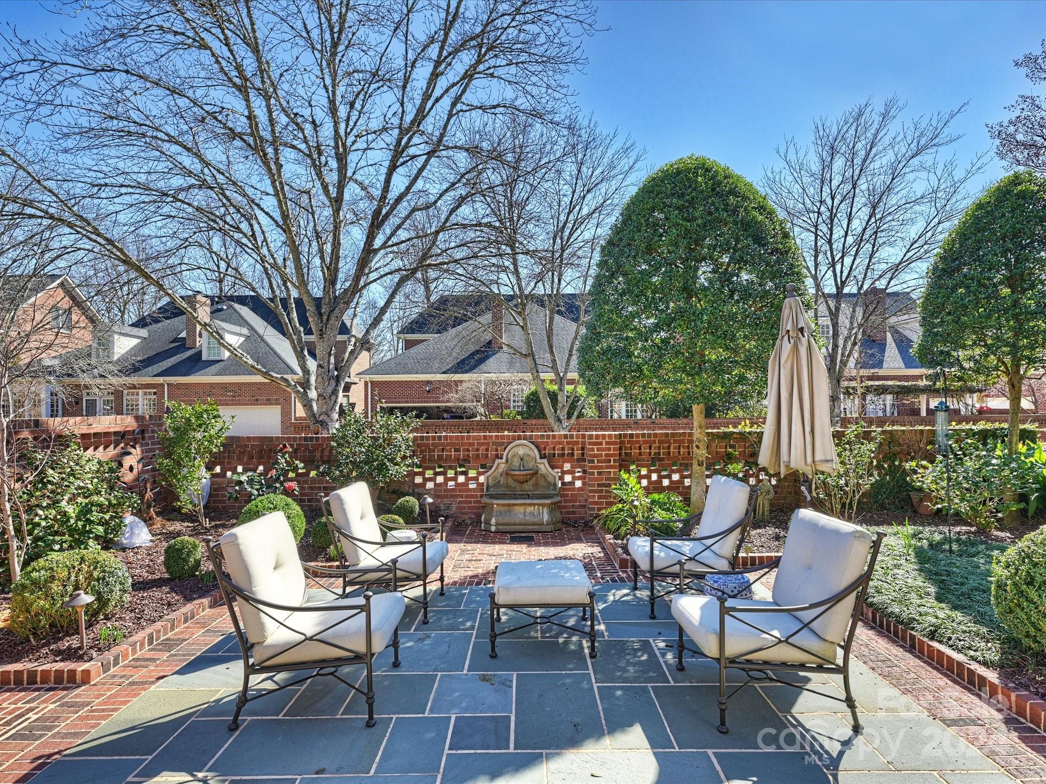 Carmel Crescent - Residential