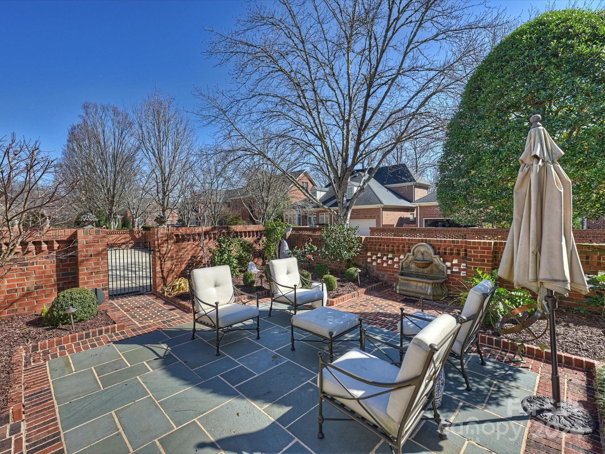 Carmel Crescent - Residential