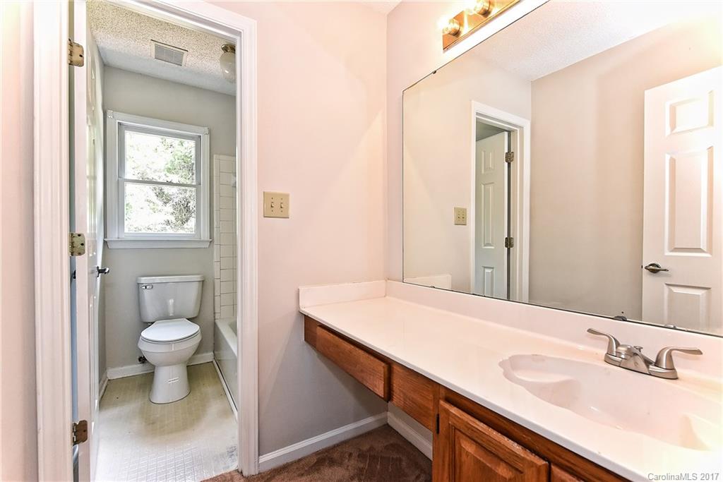 Cedarfield - Residential