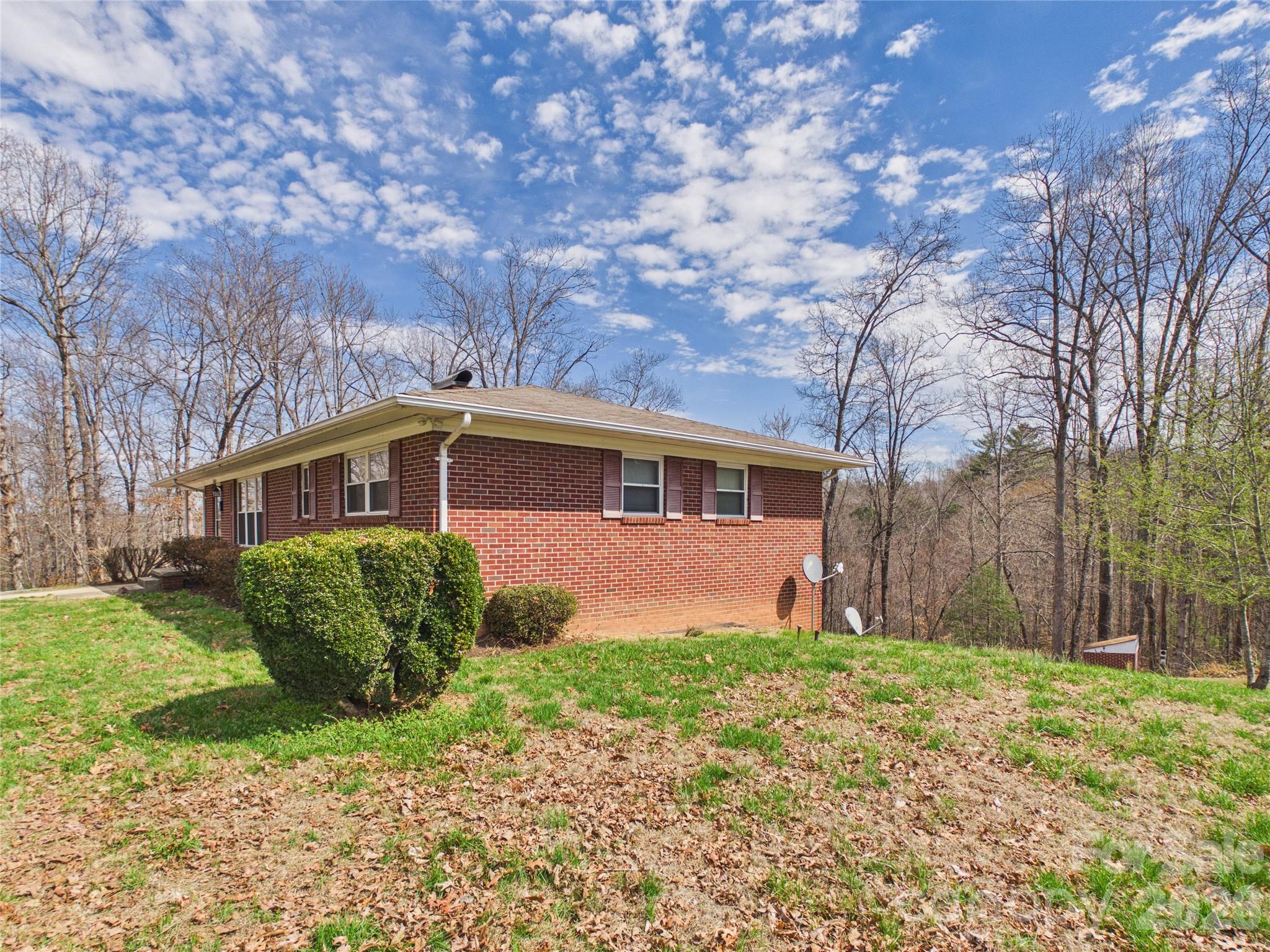 1331 Idlewood Street SW