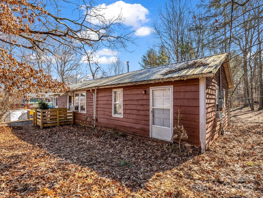****MULTIPLE OFFERS RECEIVED. SELLER IS CALLING FOR FINAL AND BEST BY NOON WEDNESDAY, 2/12/25.****

Fixer-Upper with Lake Osceola Views – Priced Below Tax Value!

Fantastic opportunity for investors or buyers looking for a lakefront fixer-upper! This 2-bedroom, 2-bathroom, 1,268 sq. ft. ranch on beautiful Lake Osceola in Hendersonville offers endless potential. The home needs renovations but has great bones and water views. Priced below tax value for a quick sale, this is the perfect chance to create your dream retreat. Enjoy direct lake access and a peaceful setting just minutes from downtown Hendersonville. **Sold as-is, no repairs will be made.** Cash or renovation loan preferred. Don’t miss this rare opportunity—schedule your showing today!