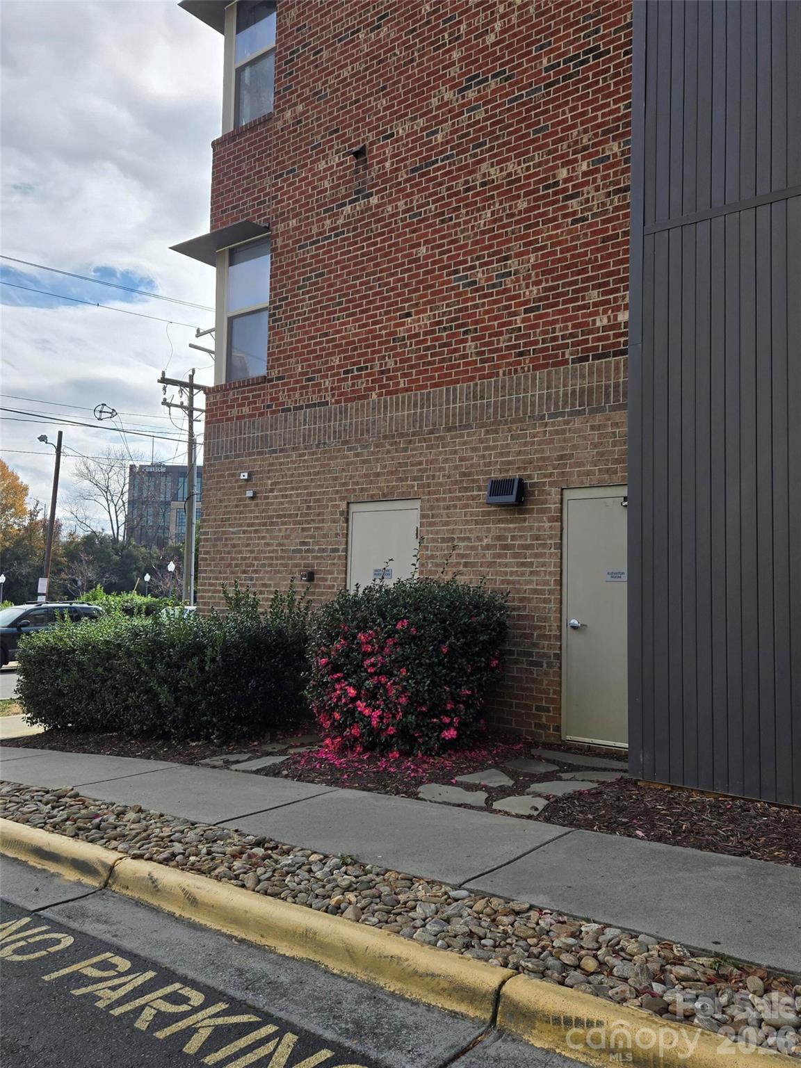 630 Calvert Street 307