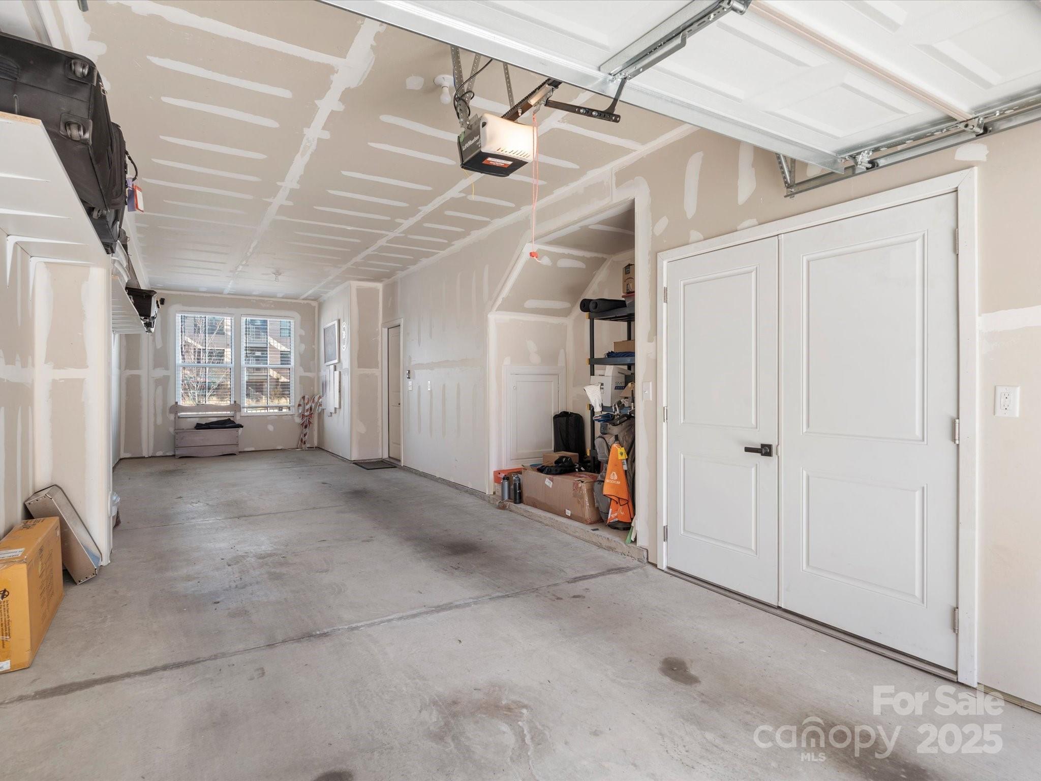 South Tryon Townhomes - Residential